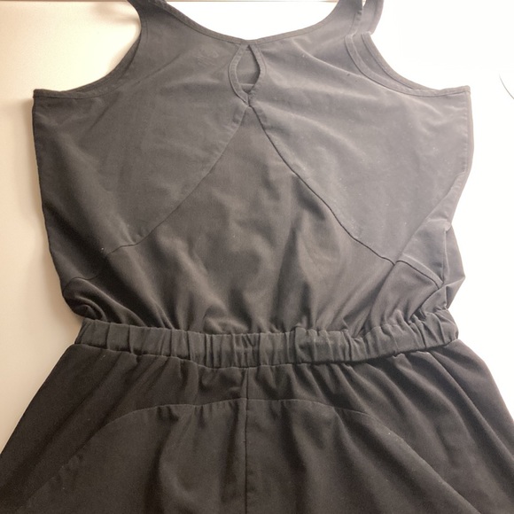 Athleta Girl All In Romper, Black Romper, Size XL/14 - Picture 3 of 7